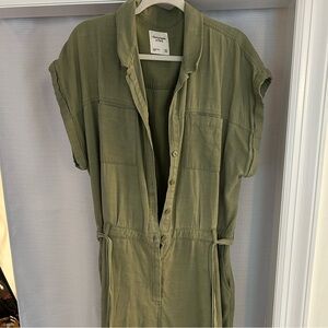 Abercrombie jumpsuit military green style